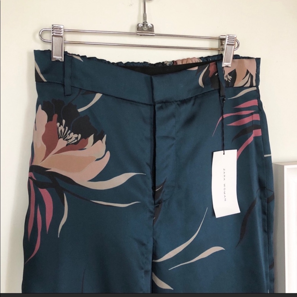 Zara Floral Satin High Waist Palazzo Pants - Picture 6 of 7